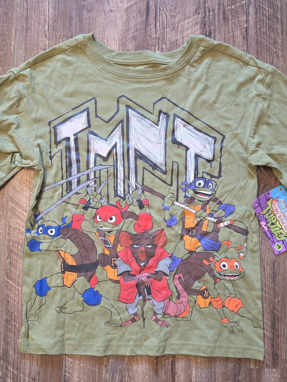 Tales of the TMNT Graphic Shirt Boys 8 Olive Green Defenders of NYC Splinter